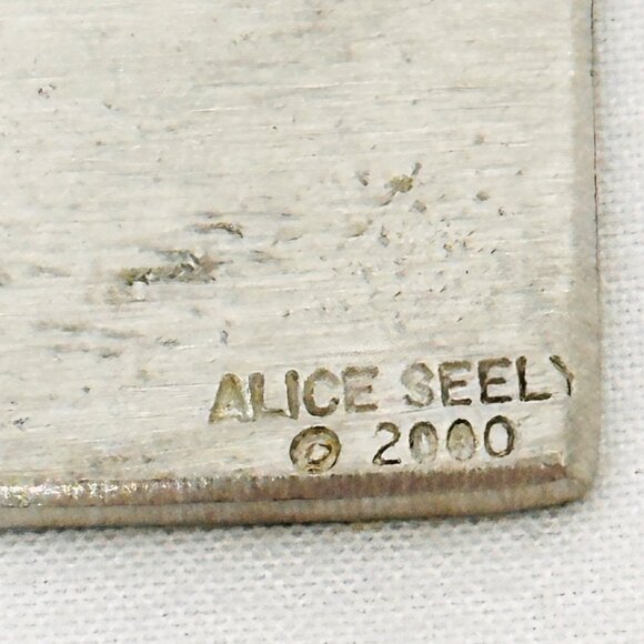 Vintage Alice Seely/Urban Fetishes Petroglyph Brooch/Pin (2000) - Picture 3 of 4